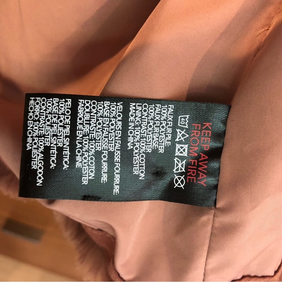 Urban Outfitters Oversized Faux Fir Snap Front Collared Coat - Picture 7 of 7